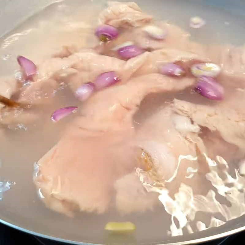 Bước 2 Luộc sơ thú linh và chuẩn bị nguyên liệu Thú linh khìa nước dừa