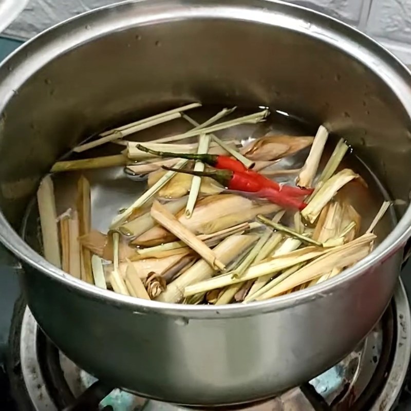 Bước 3 Luộc ức gà chuẩn thời gian Ức gà luộc giảm cân