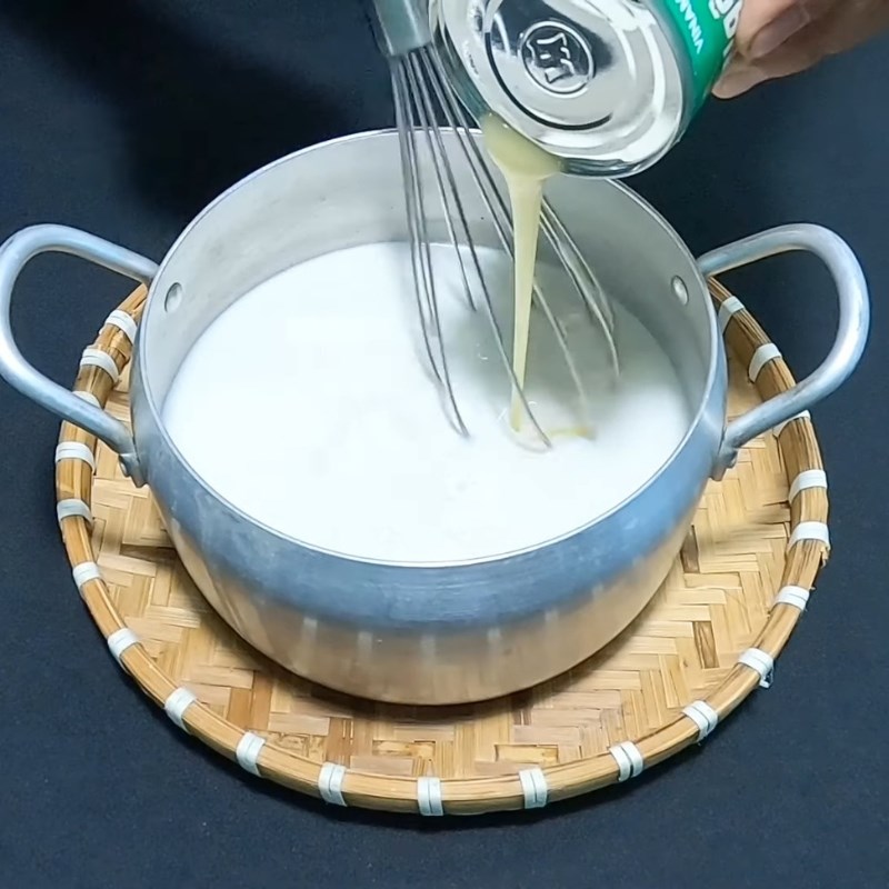 Bước 1 Nấu hỗn hợp sữa Sữa chua không cần ủ