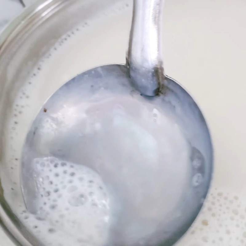 Bước 3 Nấu hỗn hợp tàu hũ Singapore lá dứa Tàu hũ Singapore lá dứa