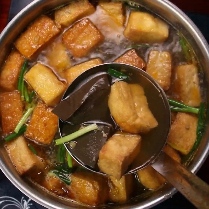 Bước 3 Nấu nước dùng Canh bún