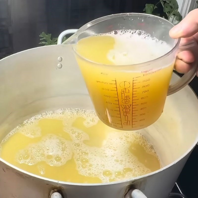 Bước 4 Nấu nước muối chuẩn bị ủ nước tương nước tương truyền thống