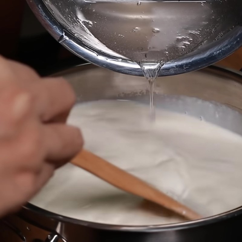 Bước 5 Nấu rau cau dẻo Chè khúc bạch bằng whipping cream