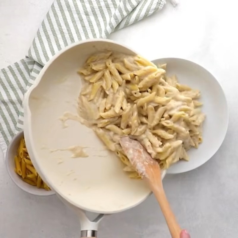 Bước 4 Thành phẩm Nui sốt kem bằng sữa tươi