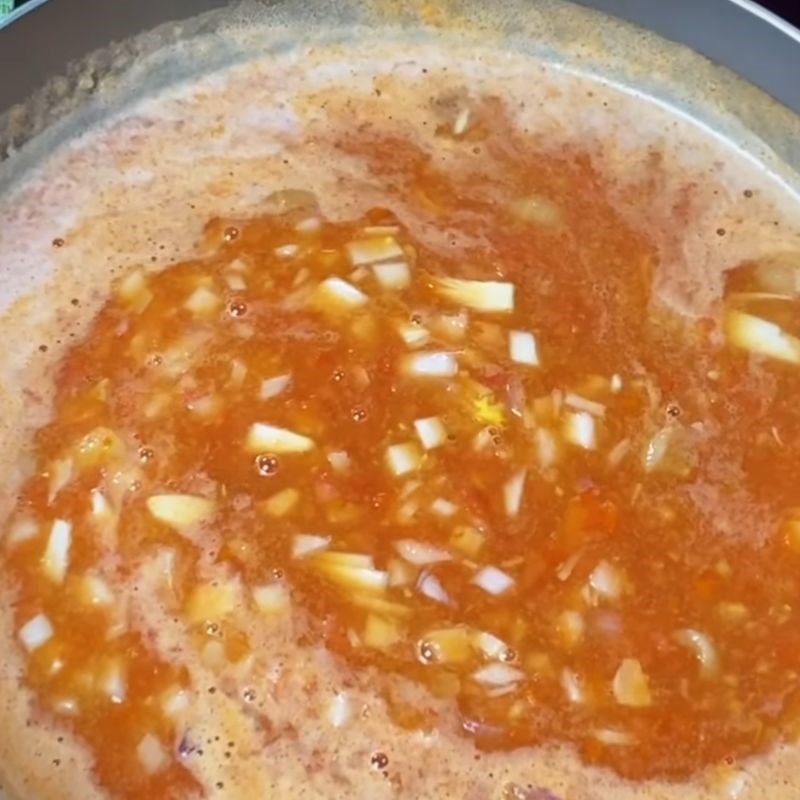 Bước 3 Nêm gia vị cho sốt kho cá mòi kho rục xương