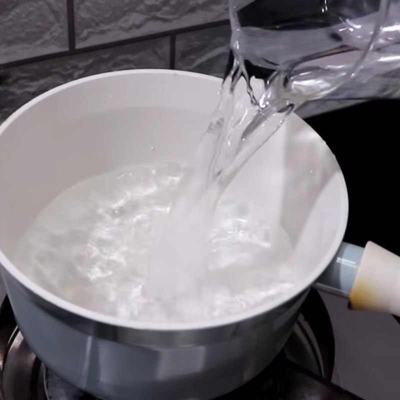 Bước 3 Nấu nước chấm chua ngọt Bột làm bánh cuốn