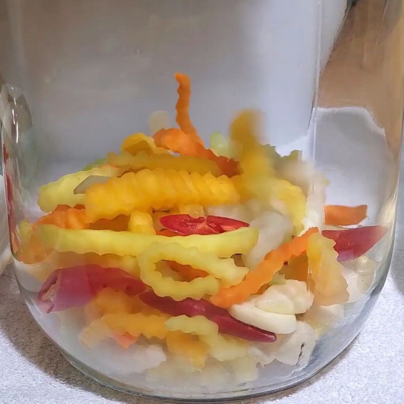 Bước 3 Ngâm giấm làm dưa chua ngọt ăn liền dưa món chua ngọt ăn liền