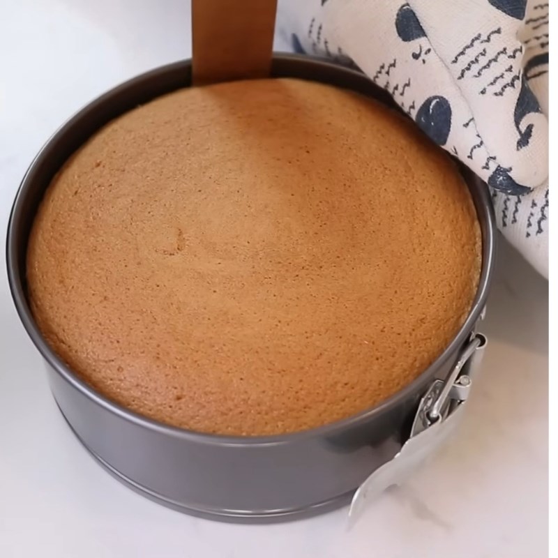 Bước 4 Nướng bánh Bánh gato bằng nồi chiên không dầu