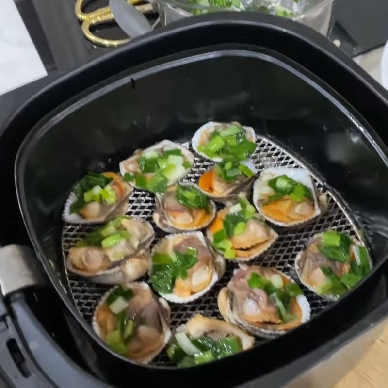 Bước 4 Nướng sò lông mỡ hành lần 2 sò lông nướng mỡ hành bằng nồi chiên không dầu