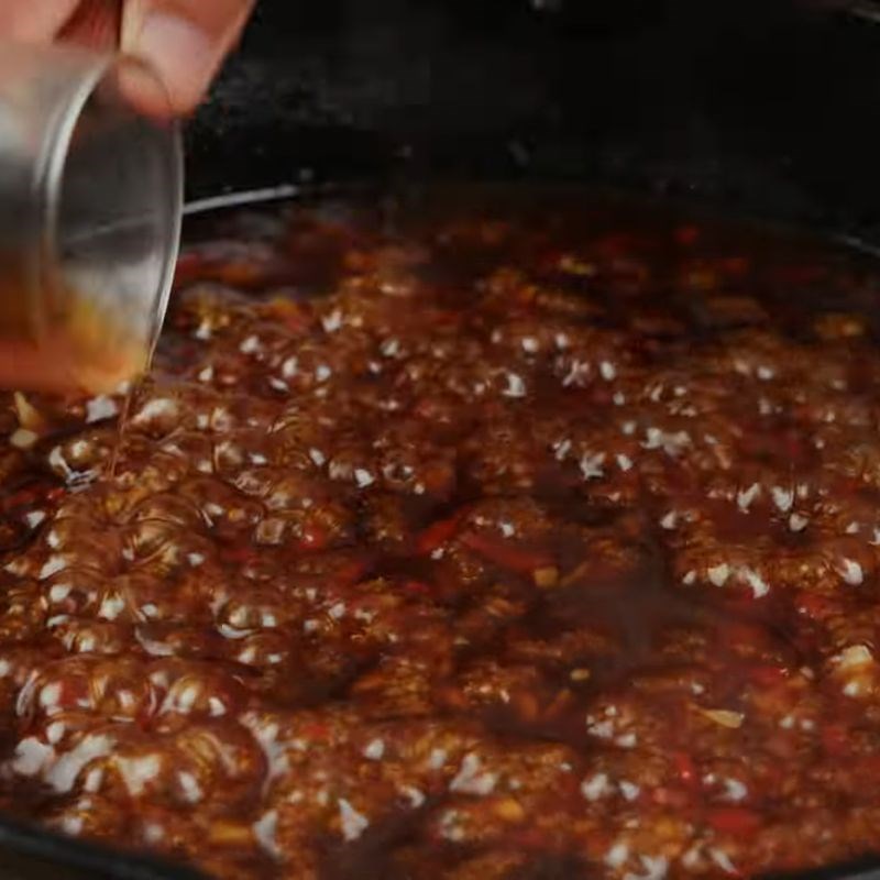 Bước 3 Pha nước sốt xì dầu thần thánh miến trộn xì dầu