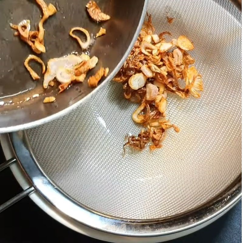 Bước 2 Phi hành tím thơm giòn gỏi bắp chuối chay