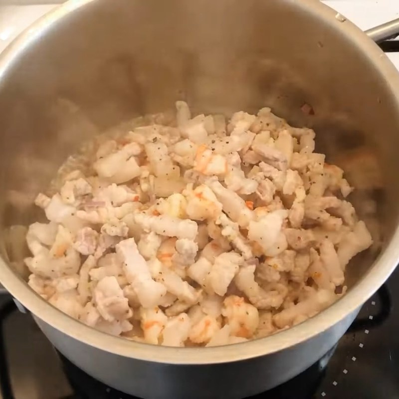 Bước 4 Rang nhân bánh bèo tôm cháy Bánh bèo Nghệ An