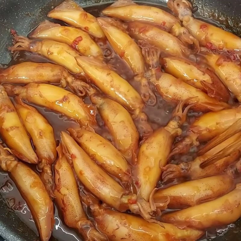 Bước 3 Rim mực mặn ngọt chuẩn vị Mực rim mặn ngọt