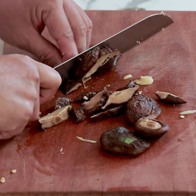 Bước 1 Sơ chế cá bống mú và nguyên liệu cá bống mú chưng tương