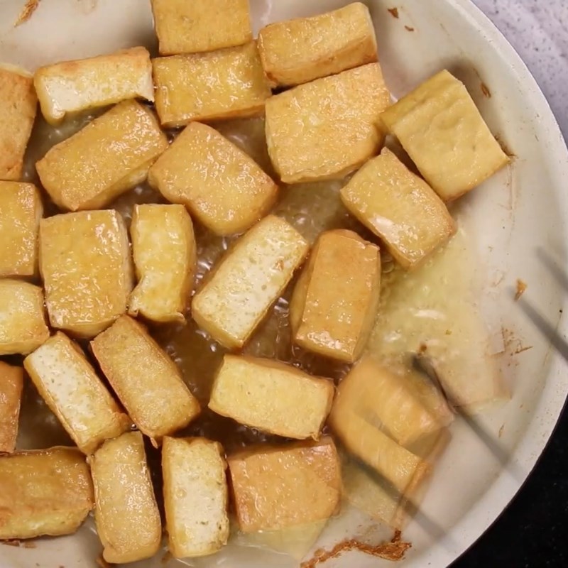 Bước 2 Sơ chế đậu phụ và huyết heo Canh bún