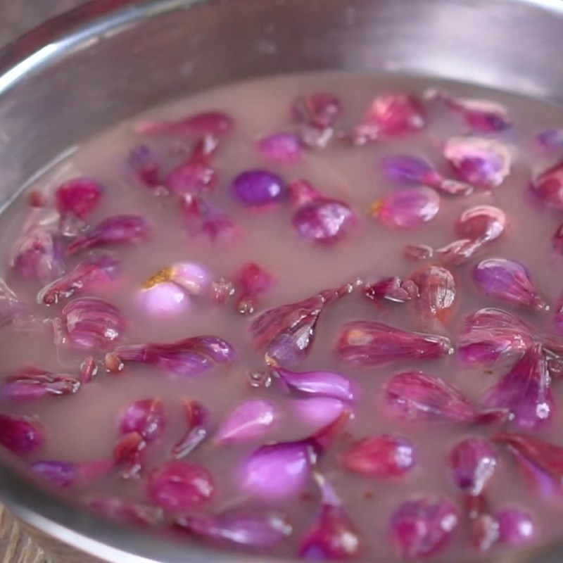 Bước 1 Sơ chế hành tím Hành ngâm giấm