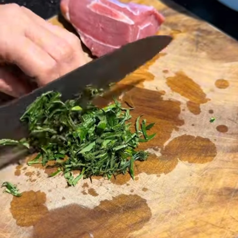 Bước 1 Sơ chế nguyên liệu chuẩn bị làm bò lá lốt Bò lá lốt mỡ chài