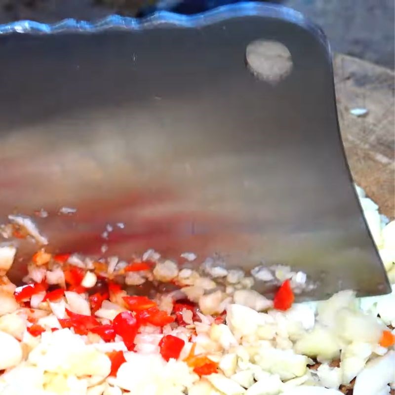 Bước 1 Sơ chế nguyên liệu làm nước chấm nước mắm chấm thịt nướng