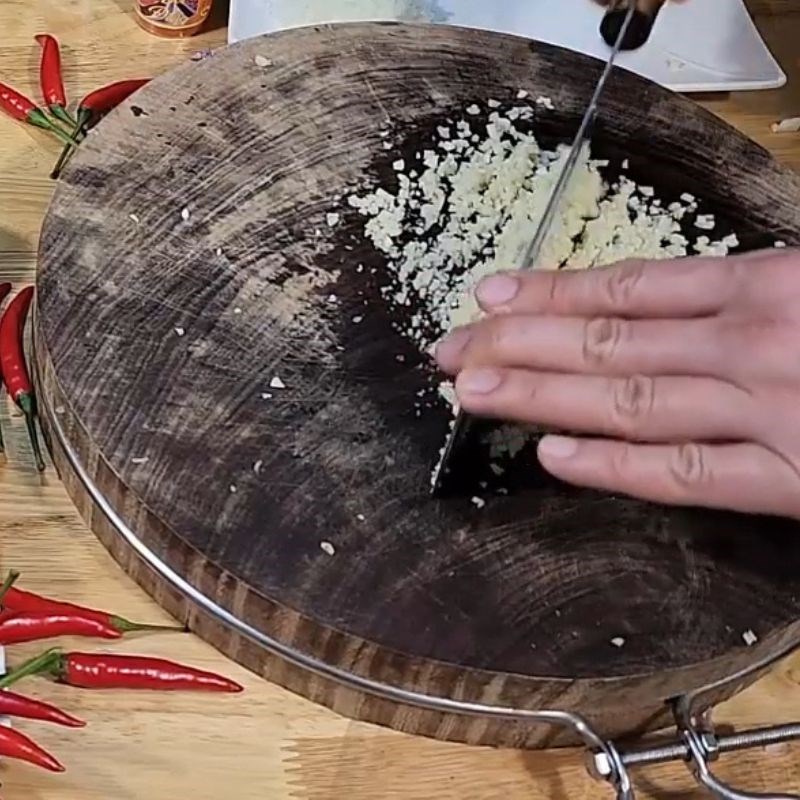 Bước 1 Sơ chế nguyên liệu và gia vị làm nước chấm BBQ nước chấm thịt nướng BBQ