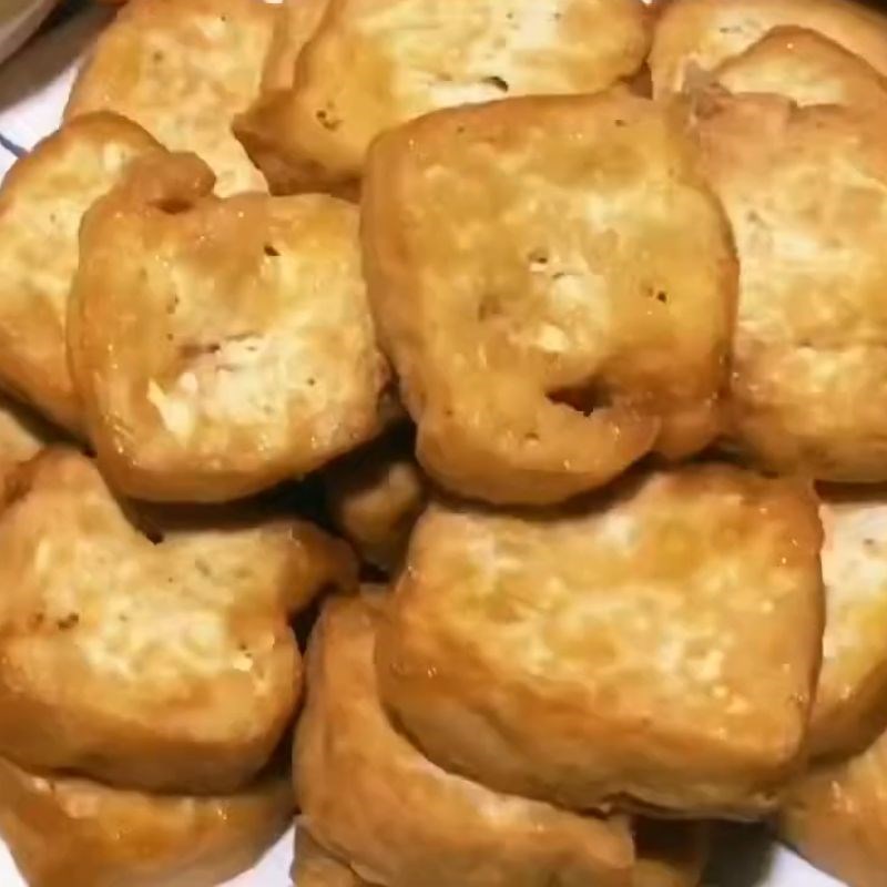 Bước 1 Sơ chế ốc và chuẩn bị rau thơm lẩu ốc