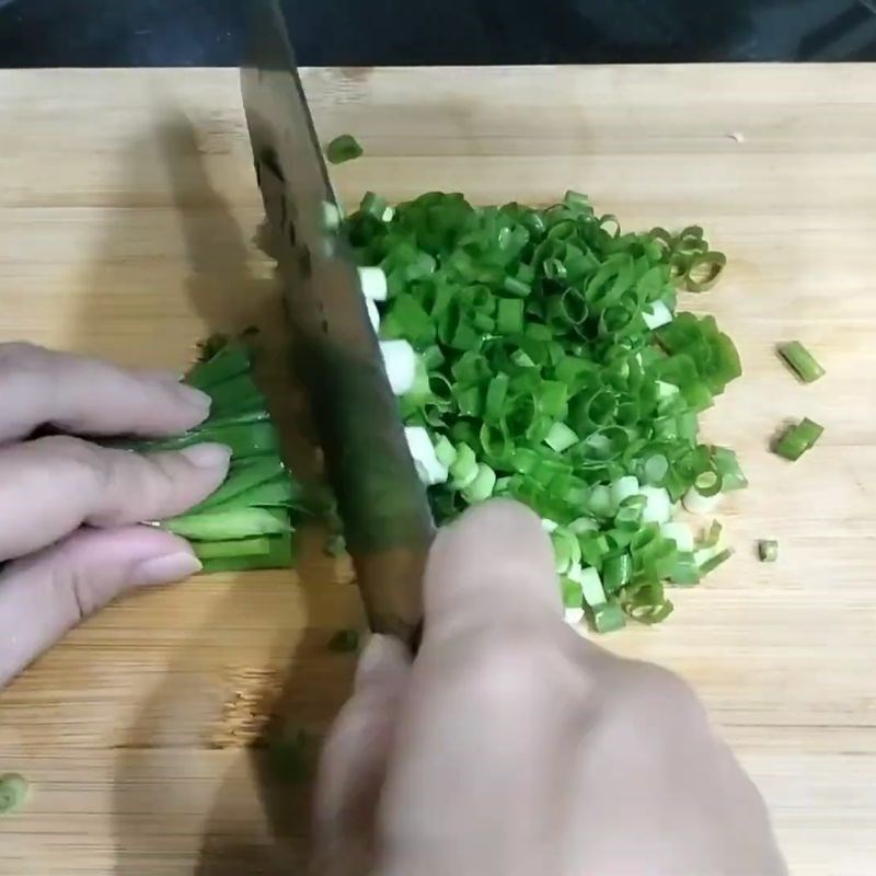 Bước 1 Sơ chế ruột hàu sạch mà không nát ruột hàu nướng mỡ hành bằng nồi chiên không dầu