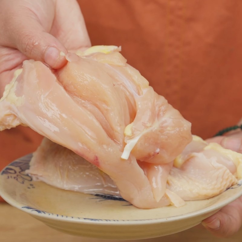 Bước 1 Sơ chế ức gà và gia vị Ức gà áp chảo giảm cân