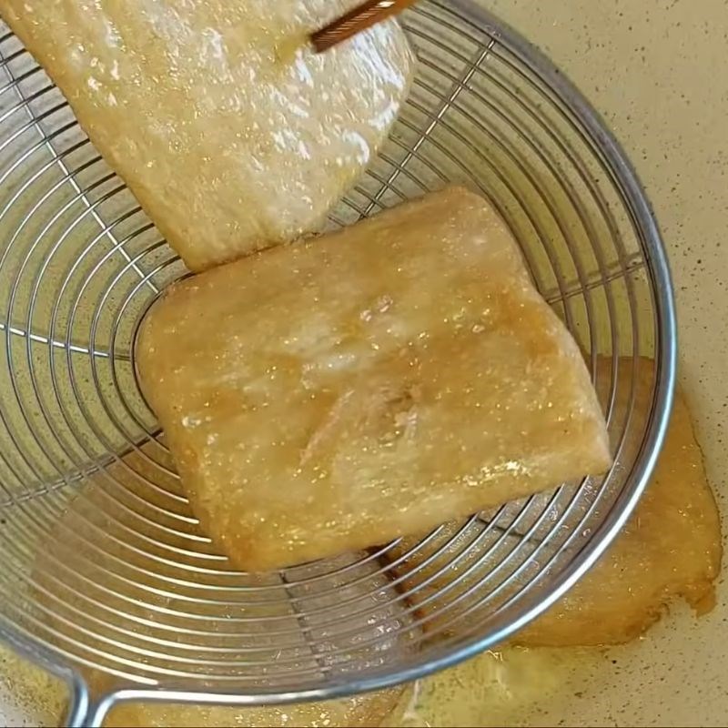 Bước 1 Sơ chế và chiên sườn non chay thịt ba chỉ chay