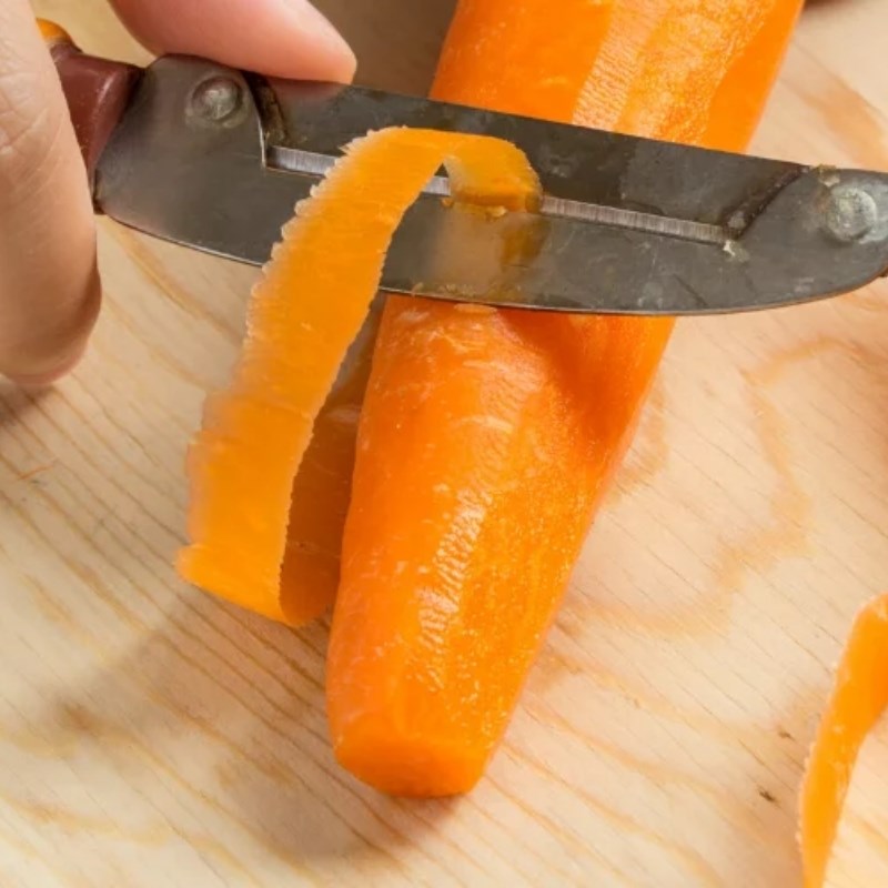 Bước 1 Sơ chế và gọt vỏ rau củ quả Rau củ luộc