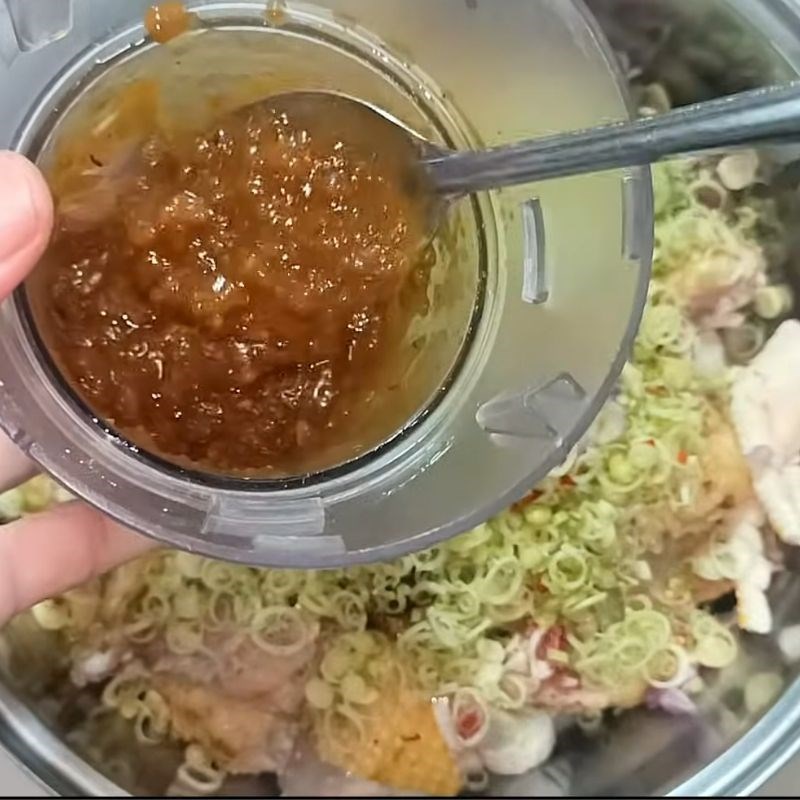 Bước 1 Sơ chế và ướp gà giả cầy miền Tây gà giả cầy miền Tây