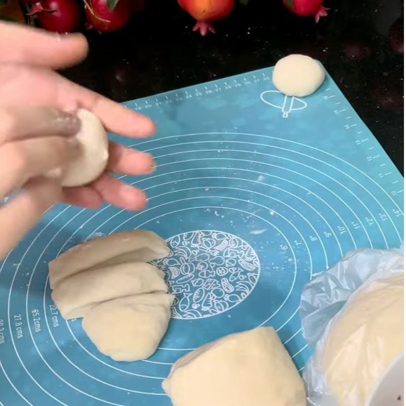 Bước 4 Tạo hình bánh bao độc đáo bánh bao bò phô mai