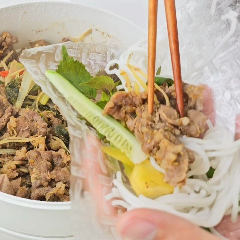 Bước 4 Thành phẩm Bắp bò cuốn bánh tráng