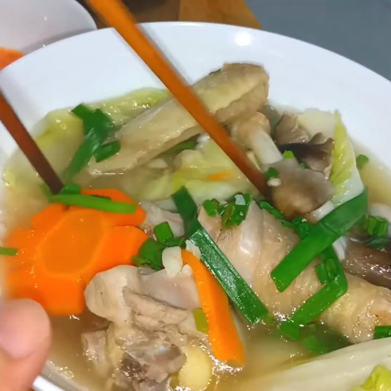 Bước 6 Thành phẩm Gà nấu nấm rơm