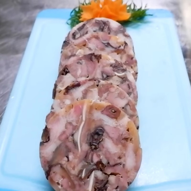 Bước 6 Thành phẩm Giò thủ tai heo miền Bắc