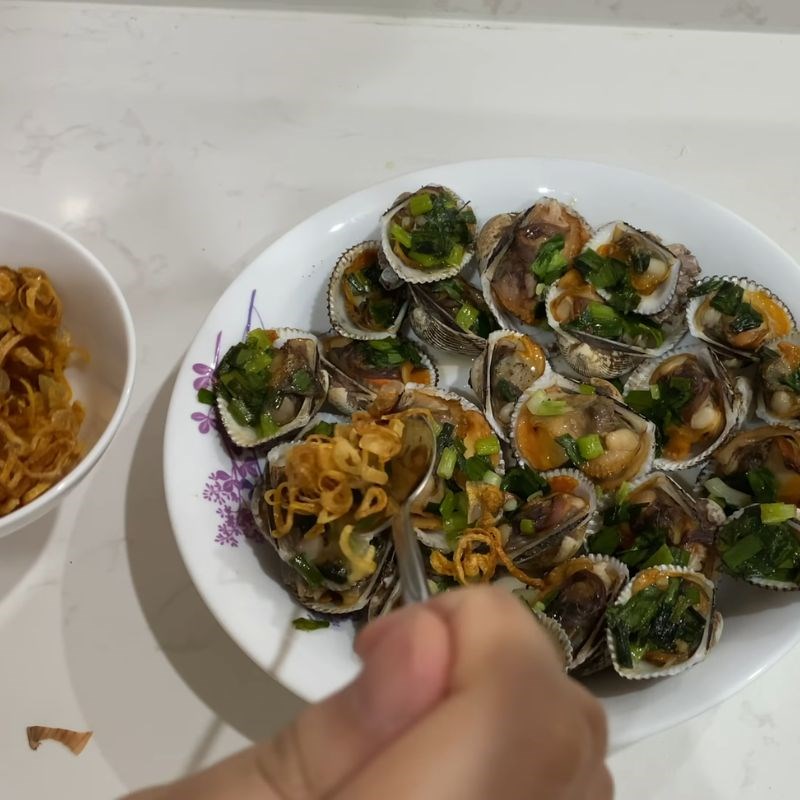 Bước 5 Thành phẩm sò lông nướng mỡ hành bằng nồi chiên không dầu