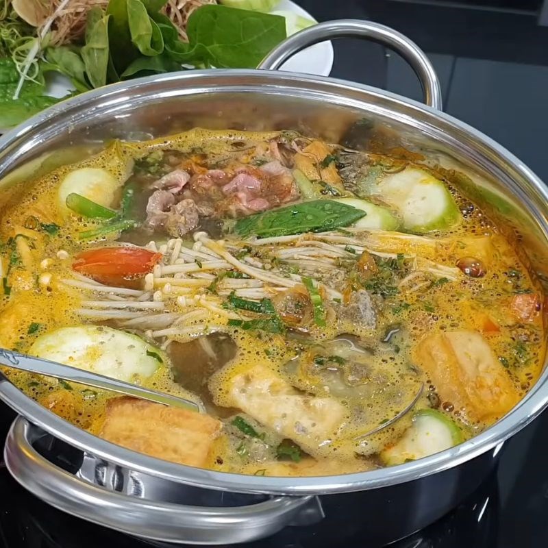 Bước 11 Thành phẩm Lẩu riêu cua thập cẩm