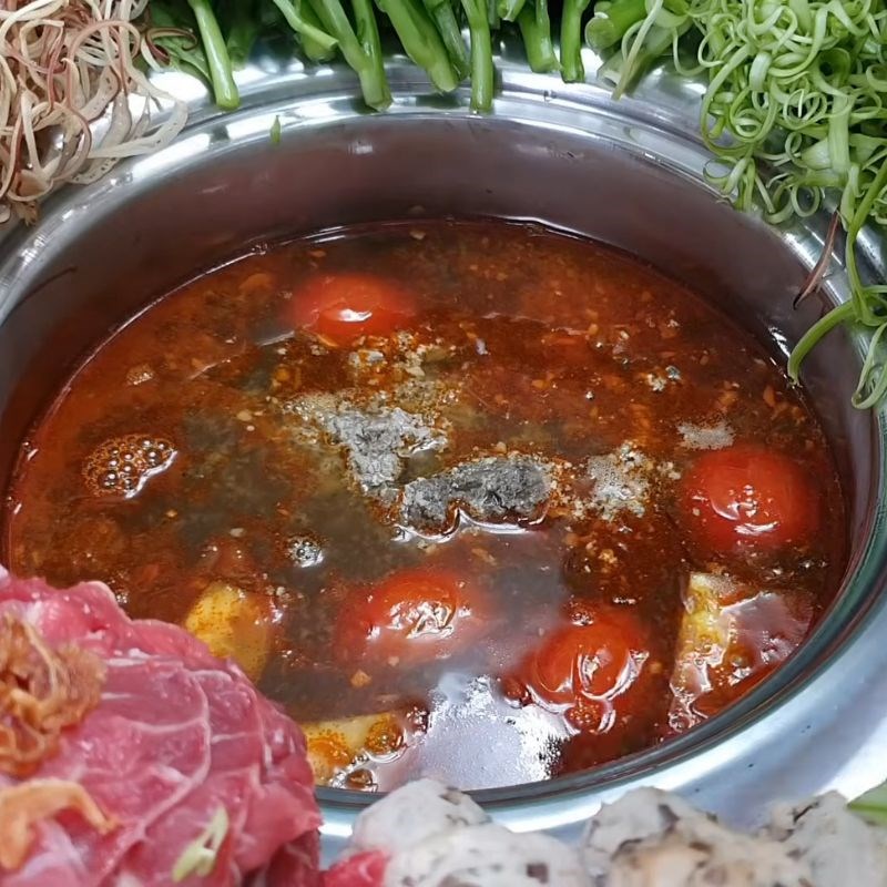 Bước 10 Trình bày Lẩu riêu cua thập cẩm