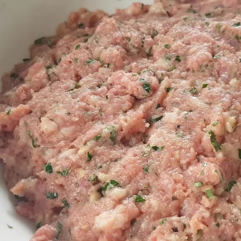 Bước 3 Ướp gia vị cho nhân chả bò Chả bò lá lốt