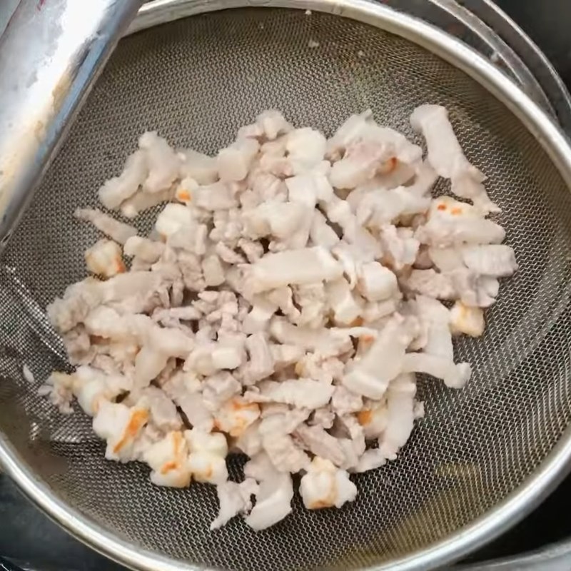 Bước 3 Ướp nhân tôm thịt Bánh bèo Nghệ An