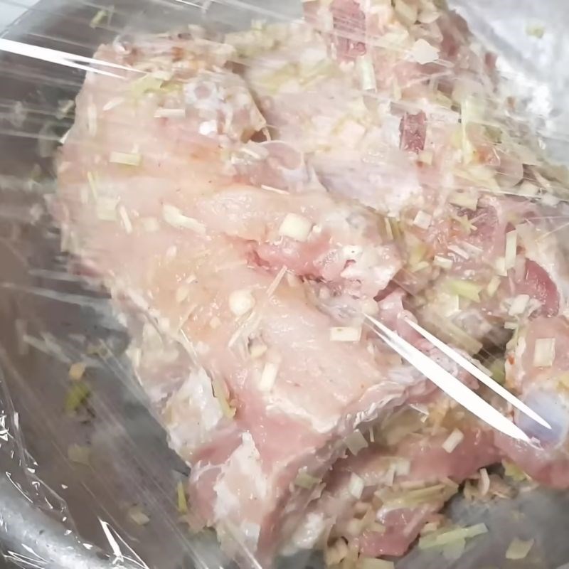 Bước 3 Ướp sườn nướng mềm và ngon sườn nướng ngon và mềm