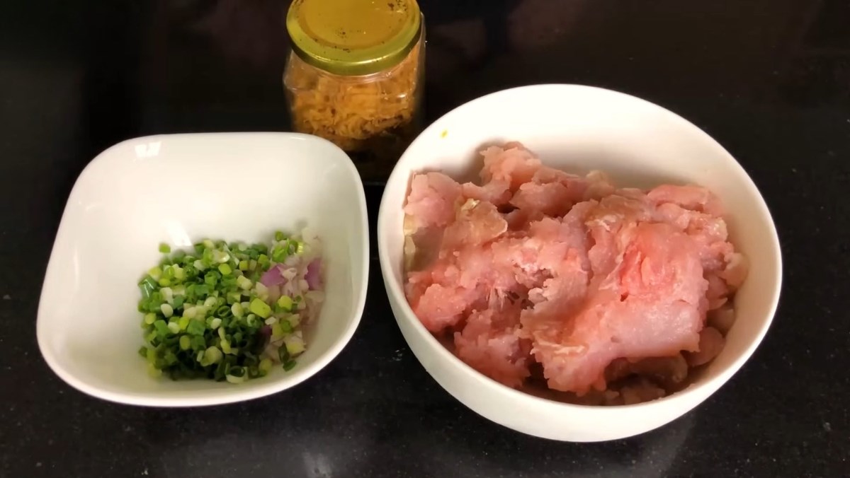 Nguyên liệu món ăn cách quết chả cá thác lác chiên dai giòn thơm ngon tại nhà siêu đơn giản
