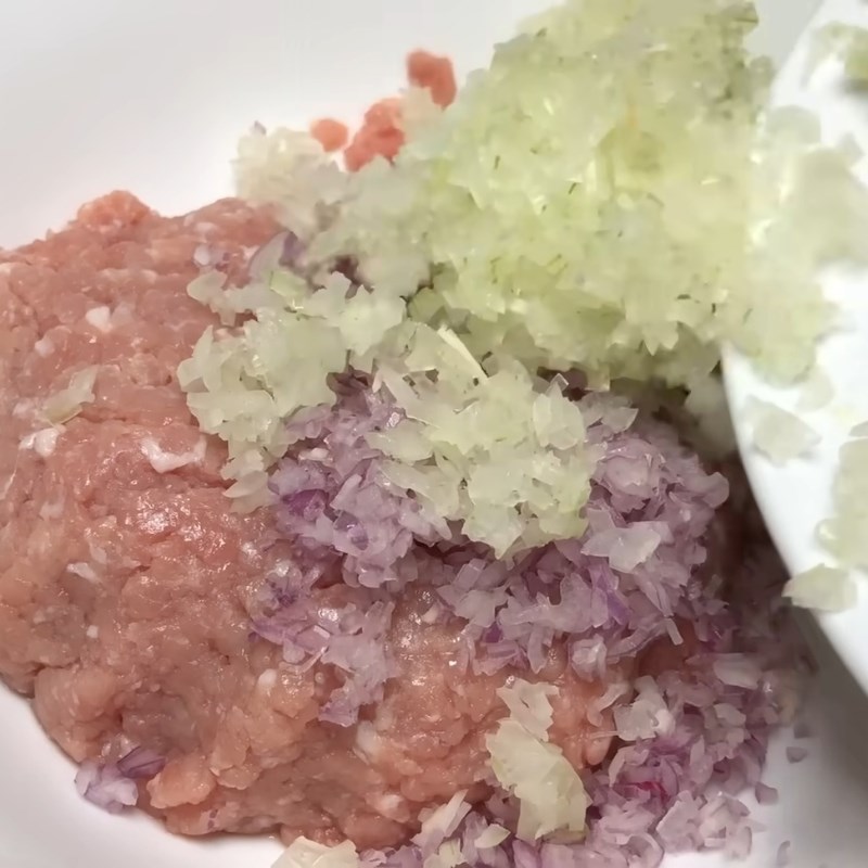 Bước 4 Trộn nhân bánh giò đậm đà Bánh giò