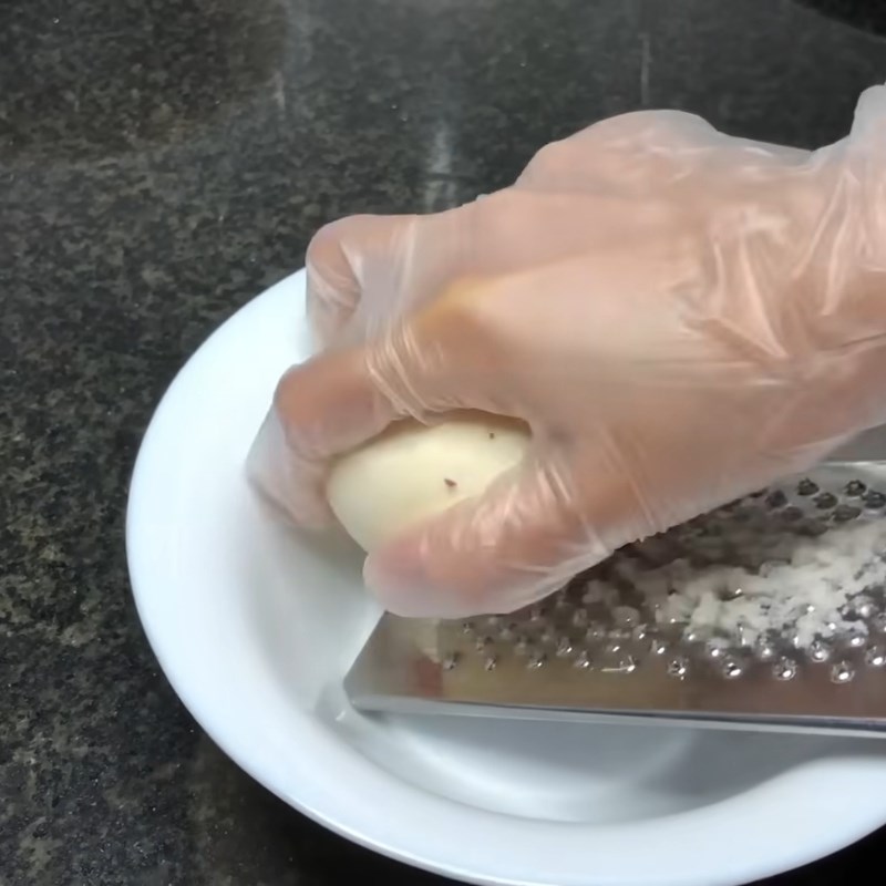 Bước 2 Sơ chế và chuẩn bị nhân bánh giò Bánh giò