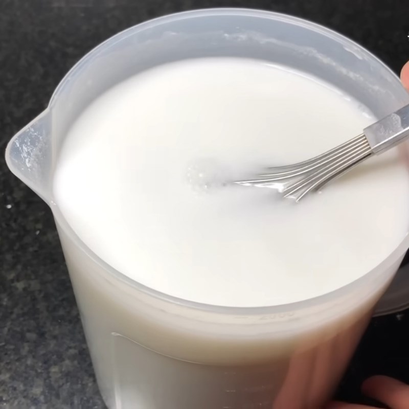 Bước 1 Pha bột bánh giò chuẩn tỷ lệ Bánh giò