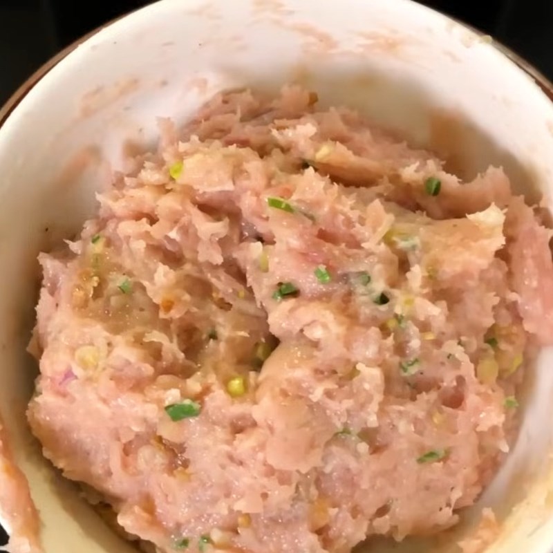 Bước 2 Cách quết chả cá thác lác dai giòn Chả cá thác lác chiên