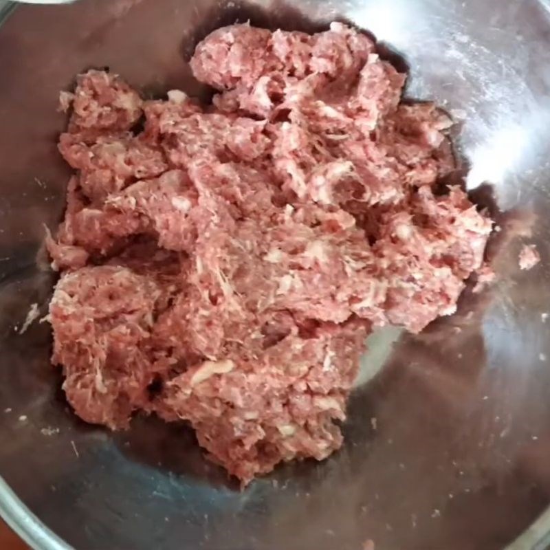 Bước 2 Chuẩn bị nấm mèo và thịt heo Chả giò miền Tây