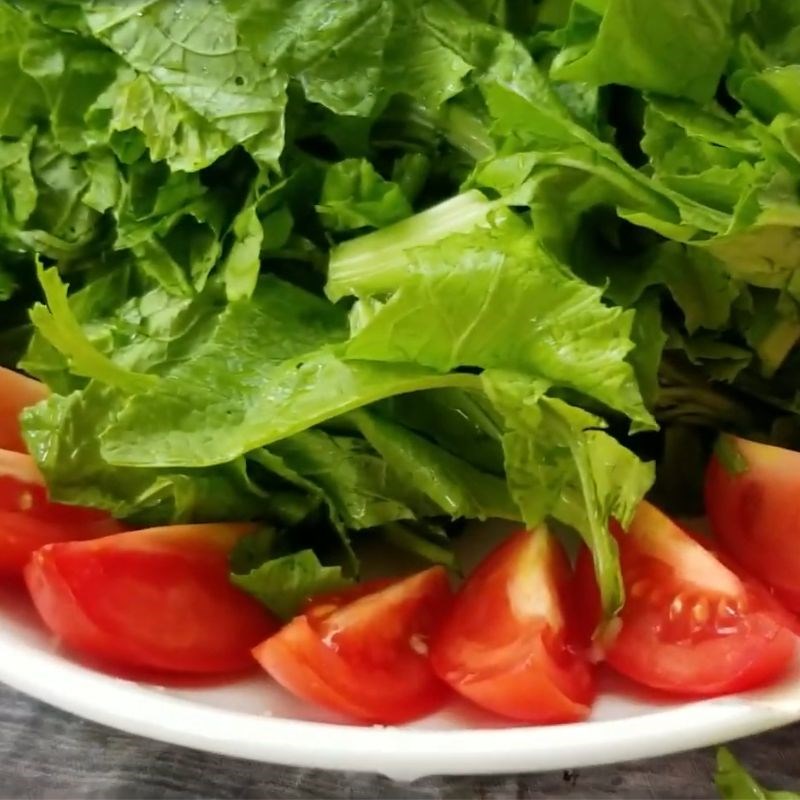 Bước 3 Chuẩn bị rau ăn kèm và trình bày lẩu cá quả rau cải
