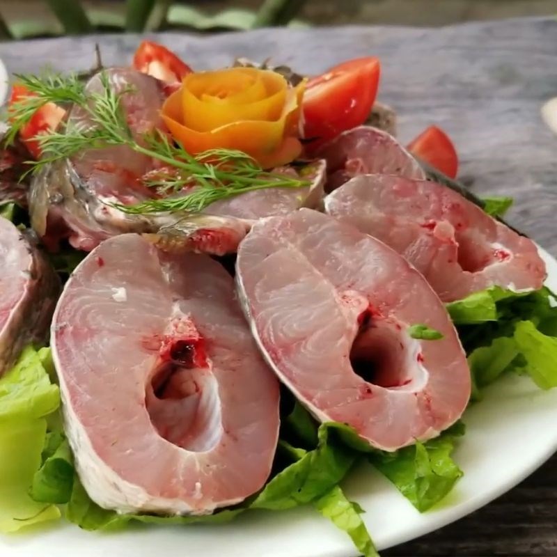 Bước 3 Chuẩn bị rau ăn kèm và trình bày lẩu cá quả rau cải