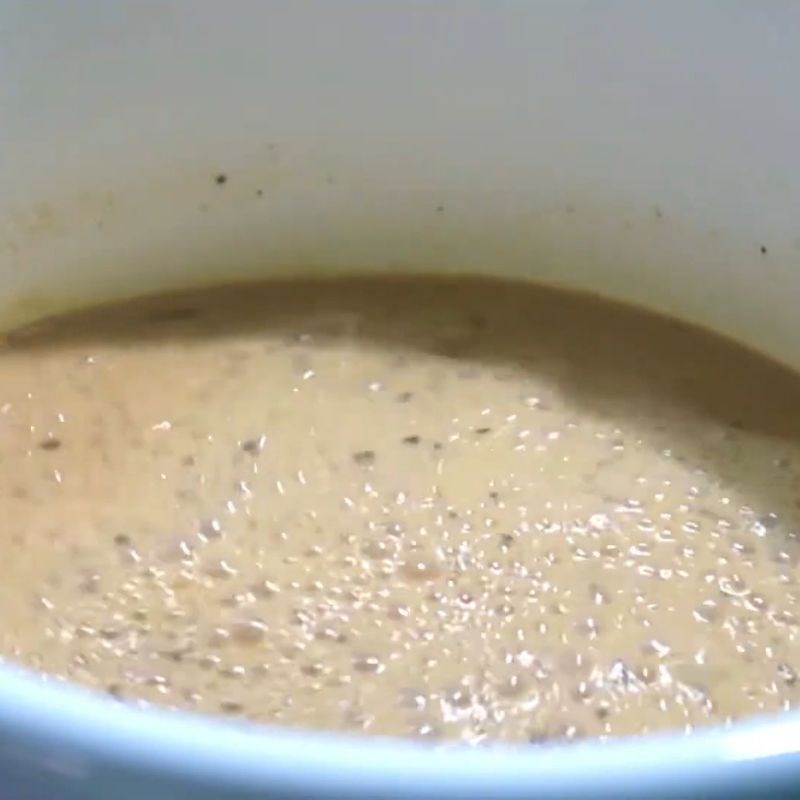 Bước 3 Hãm trà đen và nấu trà sữa Trà sữa nóng