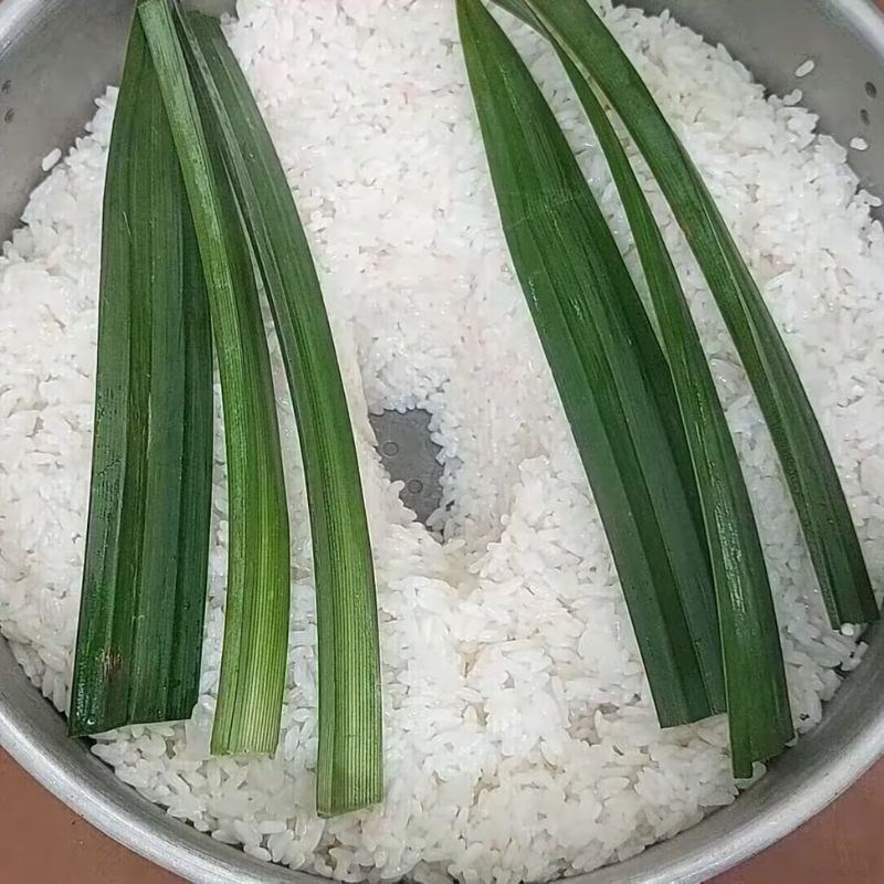 Bước 5 Hấp xôi trắng nước cốt dừa bằng xửng hấp xôi trắng nước cốt dừa