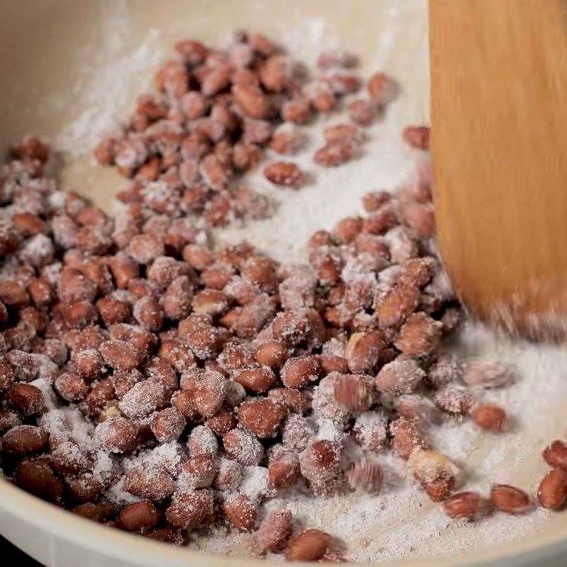 Bước 3 Làm lạc rang mặn ngọt với đường lạc rang mặn ngọt